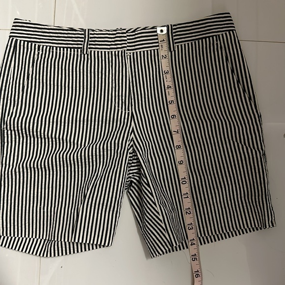 Theory Black and White Seersucker Shorts - Picture 6 of 6